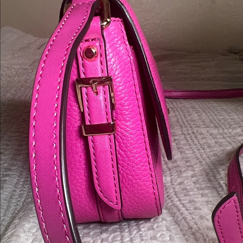 Michael Kors Fuchsia Crossbody Bag - Picture 4 of 13